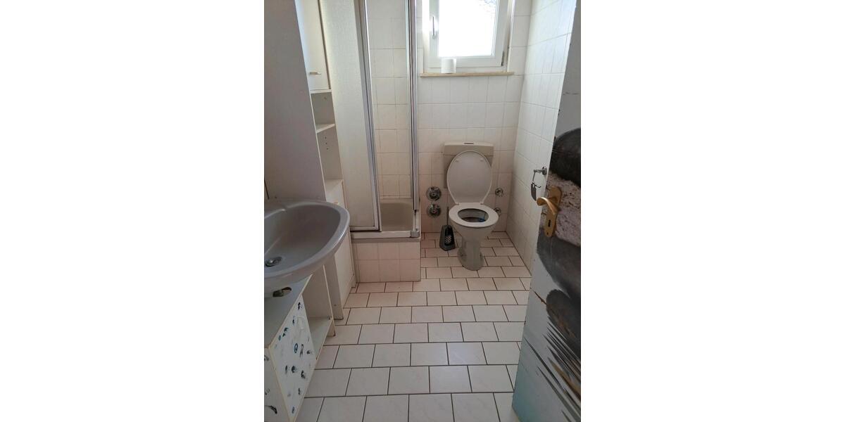 in schaafheim.3 zimmer wochnug.zu wermieten 3 zimmer