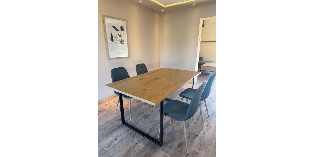 Wohnen auf Zeit Helmbrechts - 3 Zimmer, 100 m&sup2;, 25&euro; | Angebot:23566853