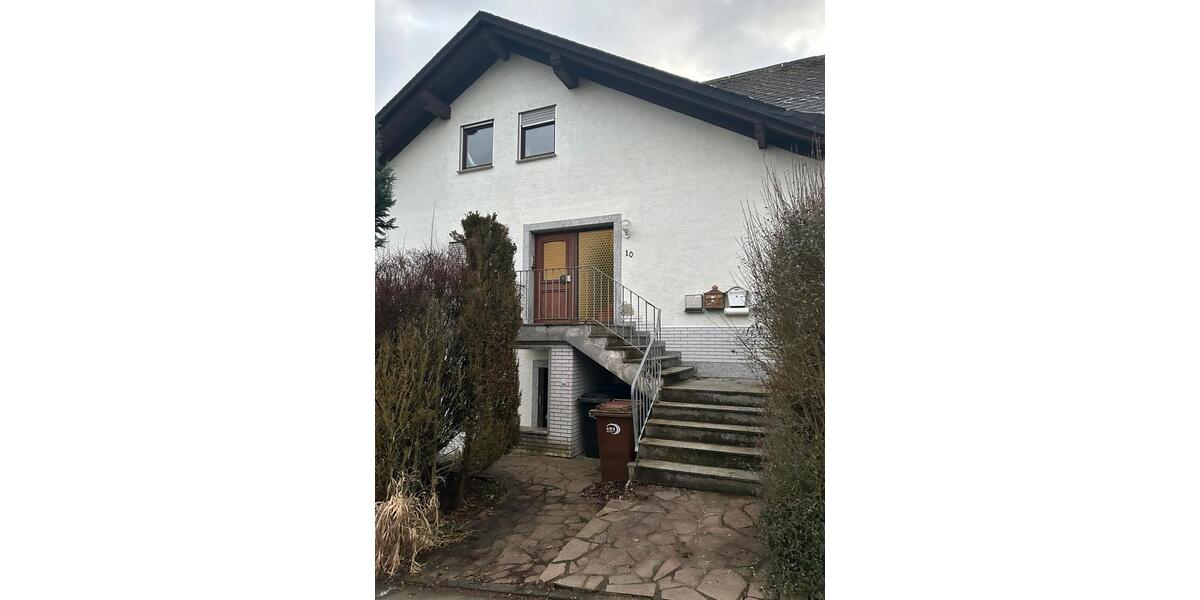 Dachgeschoßwohnung Weilburg - 2.5 Zimmer, 75 m&sup2;, 950&euro; | Angebot:24867349
