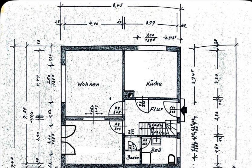 Doppelhaushälfte mit Garten, Garage, Werkstatt zimmer