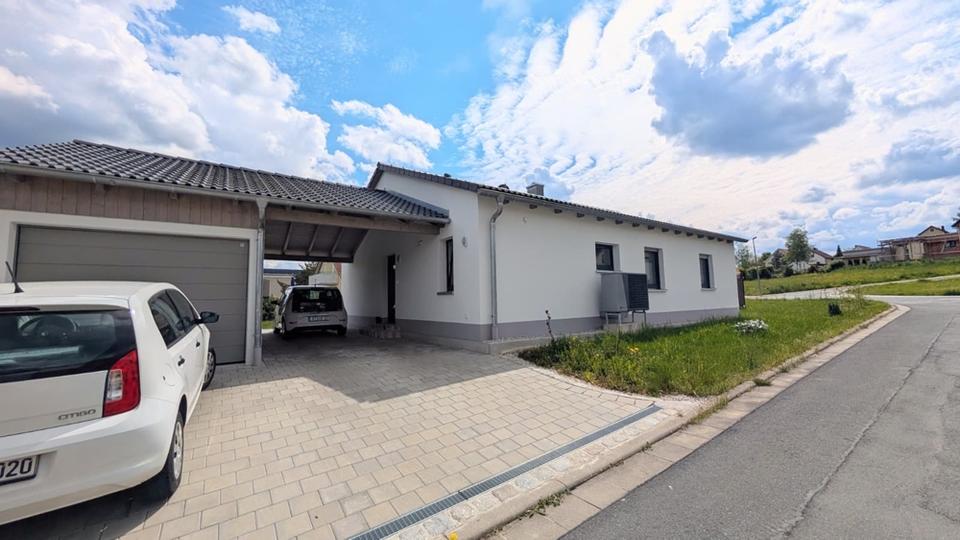 Bungalow Ahorntal - 3 Zimmer, 98 m&sup2;, 1.010&euro; | Angebot:26645239