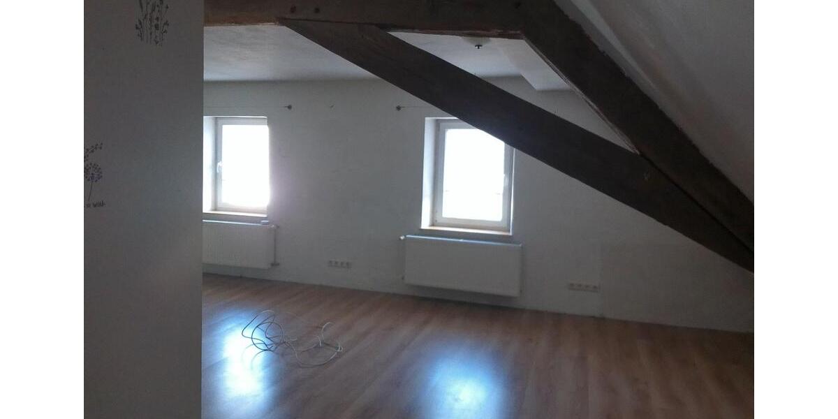 Etagenwohnung Ottweiler - 2 Zimmer, 110 m&sup2;, 650&euro; | Angebot:24587810