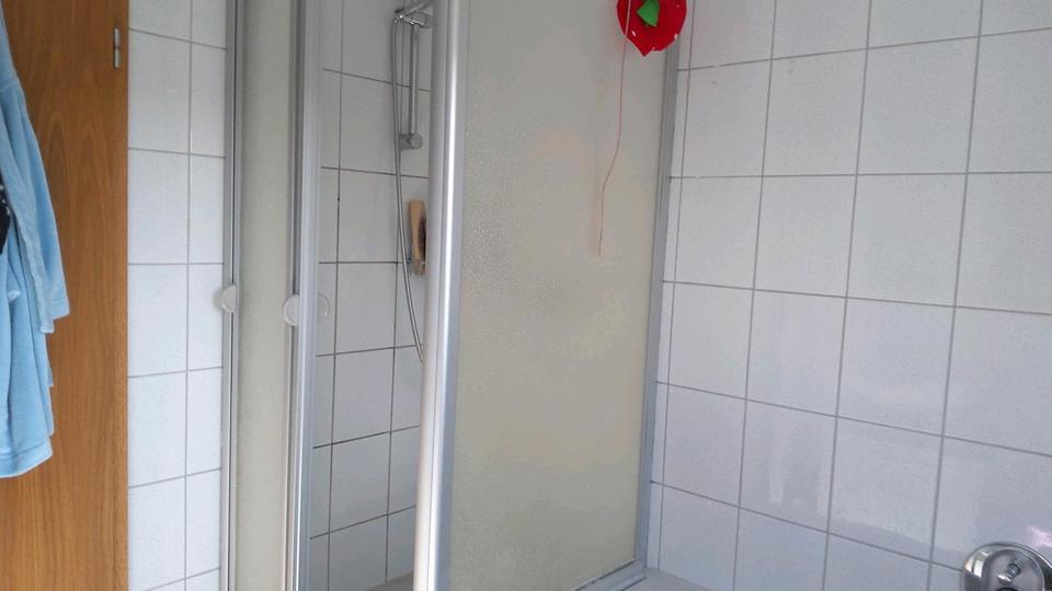 Dachgeschoßwohnung Penzing - 3 Zimmer, 70 m&sup2;, 690&euro; | Angebot:26704309