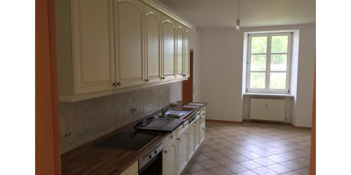 Erdgeschoßwohnung Neubrandenburg Datzeberg - 2 Zimmer, 86 m&sup2;, 530&euro; | Angebot:25974693