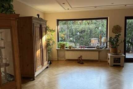 Haus München Trudering-Riem - 5 Zimmer, 133 m&sup2;, 2.500&euro; | Angebot:26119168