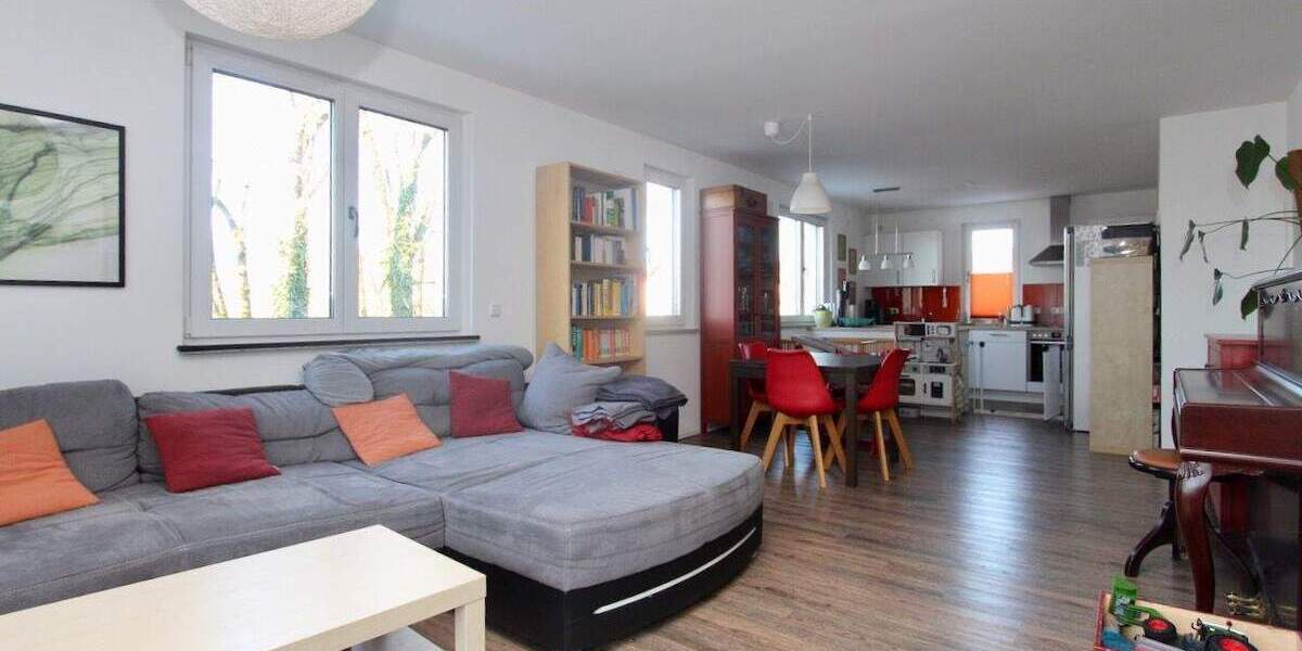 Gesundes Wohnen - Moderne 3-Zimmer Wohnung im Niedrigenergiehaus (Massivholz) 3 zimmer