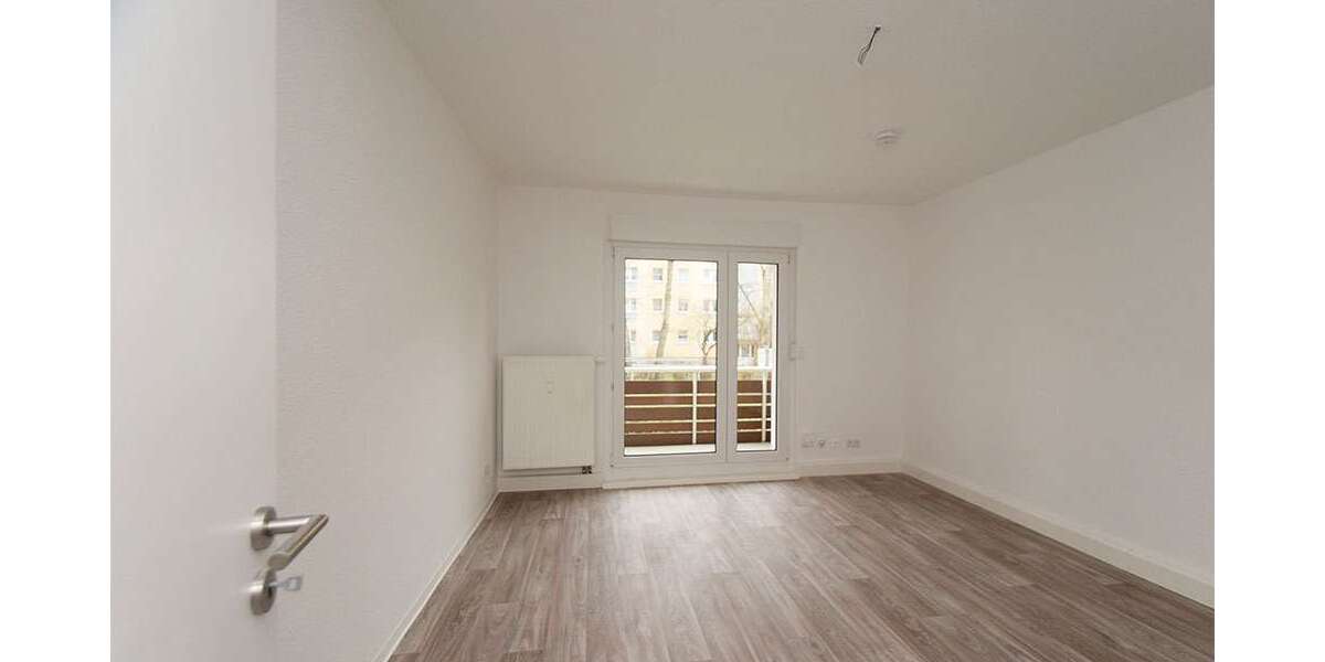 Wohnung zum Mieten in Halle (Saale) 420,46 € 59.98 m² 3 zimmer