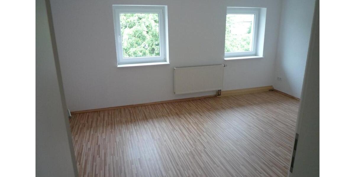 Etagenwohnung Niestetal - 3 Zimmer, 90 m&sup2;, 1.080&euro; | Angebot:26440913