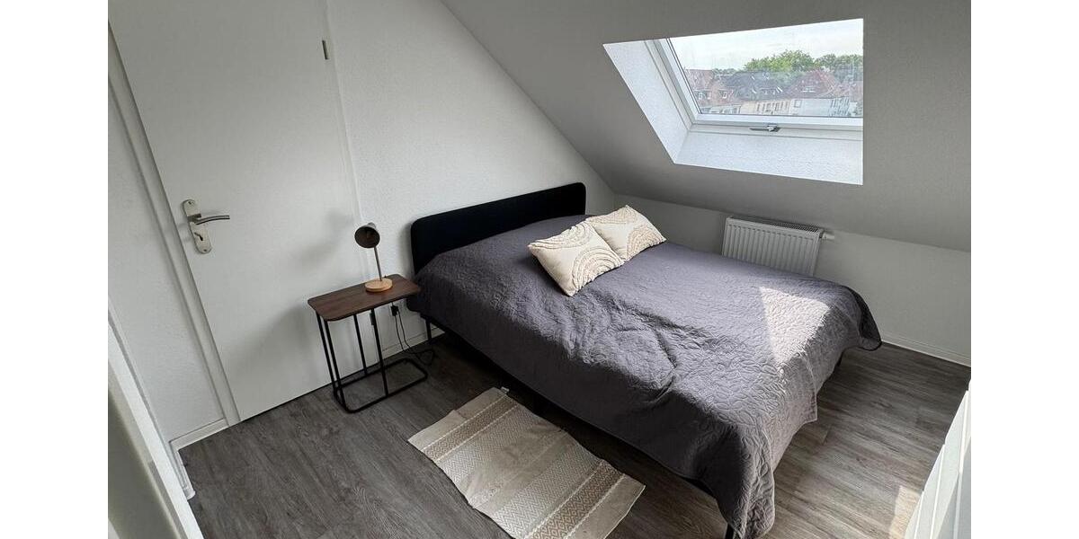 Dachgeschoßwohnung Gelsenkirchen Gelsenkirchen-Mitte - 2 Zimmer, 50 m&sup2;, 950&euro; | Angebot:24539741