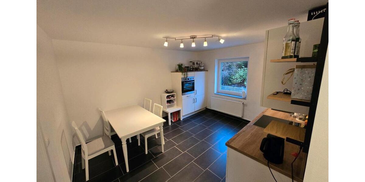 Etagenwohnung Siegen Dillnhütten - 1 Zimmer, 55 m&sup2;, 518&euro; | Angebot:25602110