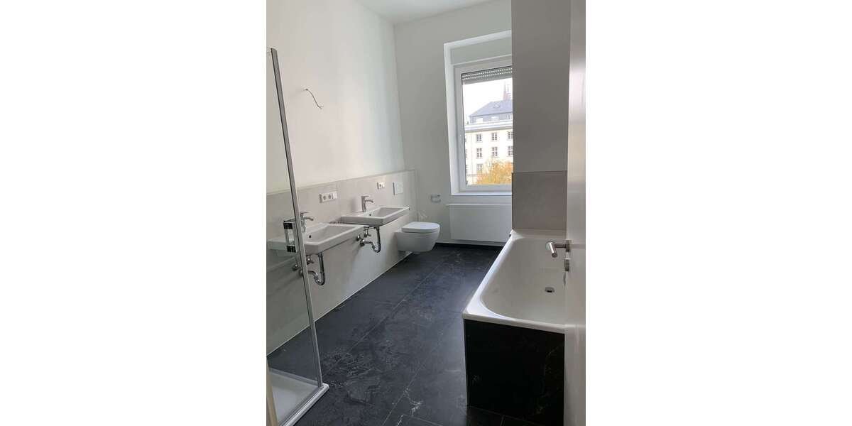 Etagenwohnung Wiesbaden Südost - 3 Zimmer, 135 m&sup2;, 2.350&euro; | Angebot:27229213