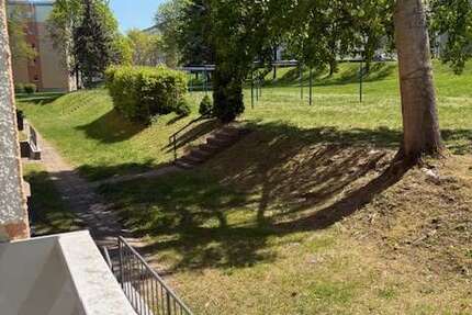 Wohnung Werdau Werdau, Stadt - 2 Zimmer, 44 m&sup2;, 245&euro; | Angebot:26190318