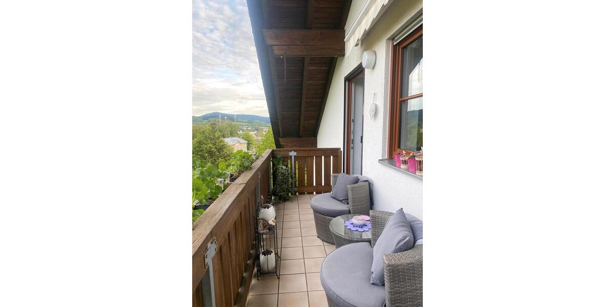 Dachgeschoßwohnung Rinchnach - 3 Zimmer, 82 m&sup2;, 850&euro; | Angebot:26625203