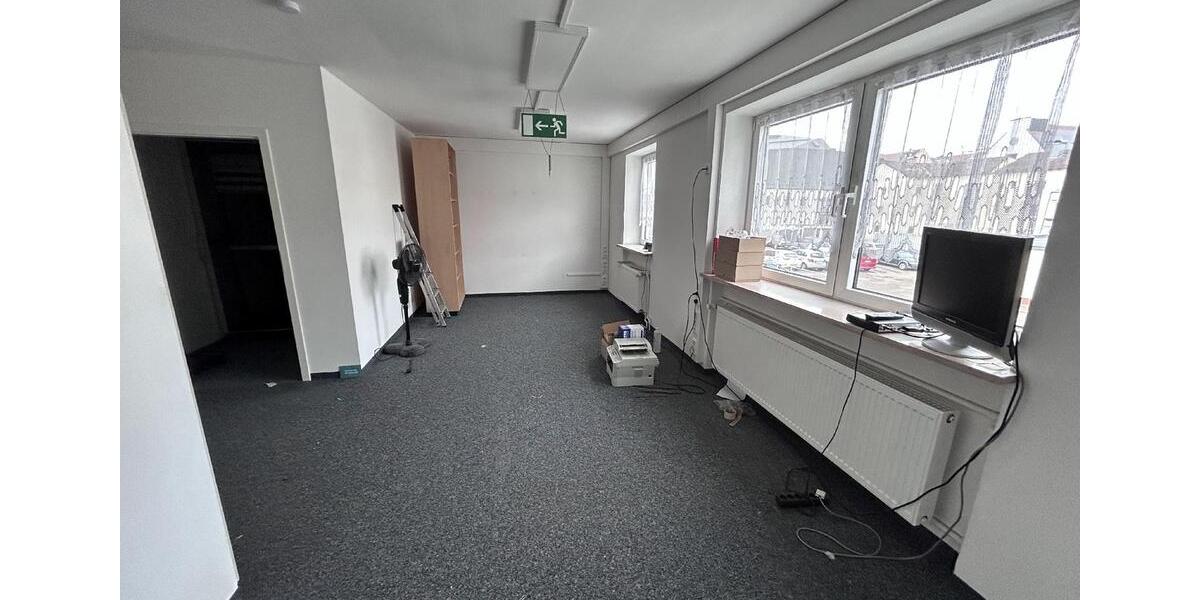 Gewerbeobjekt Gersthofen - 1.750&euro; | Angebot:22708206