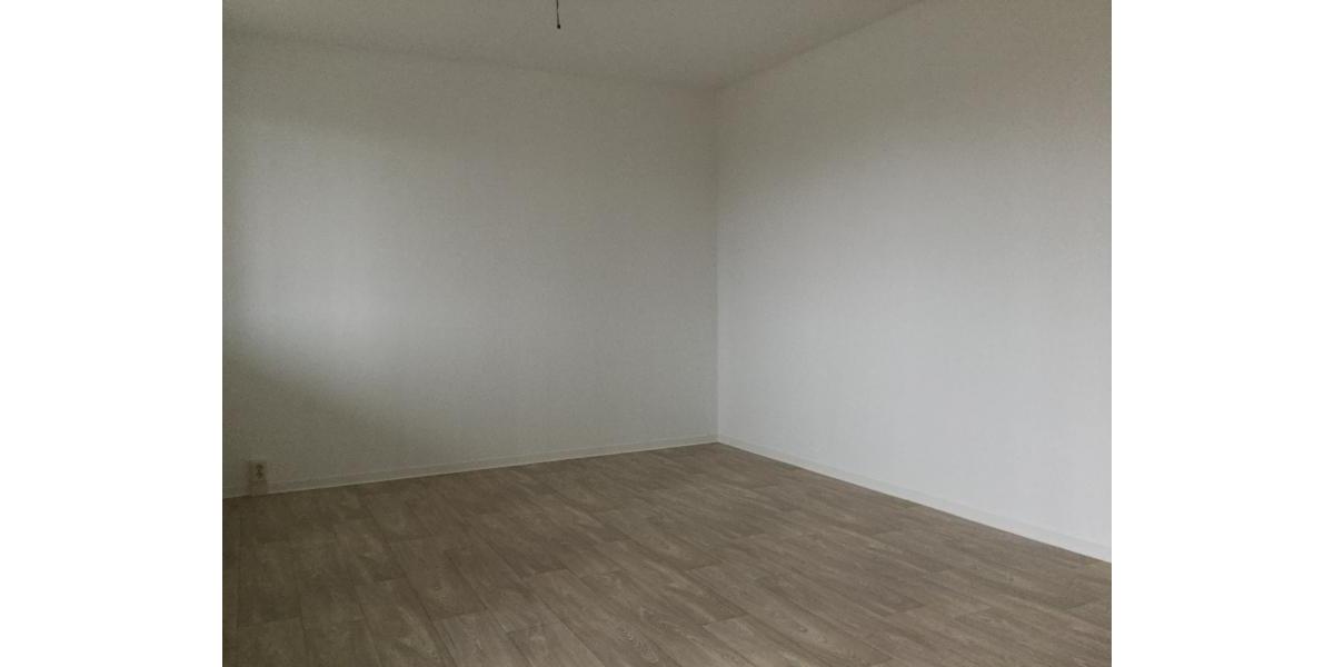 Etagenwohnung Weißwasser (Oberlausitz) - 1 Zimmer, 46 m&sup2;, 280&euro; | Angebot:26338034
