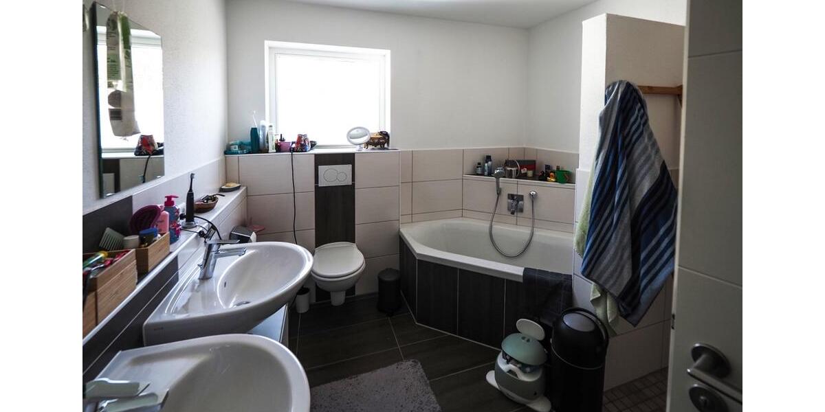 Einfamilienhaus Crailsheim - 3 Zimmer, 128 m&sup2;, 1.350&euro; | Angebot:25870531