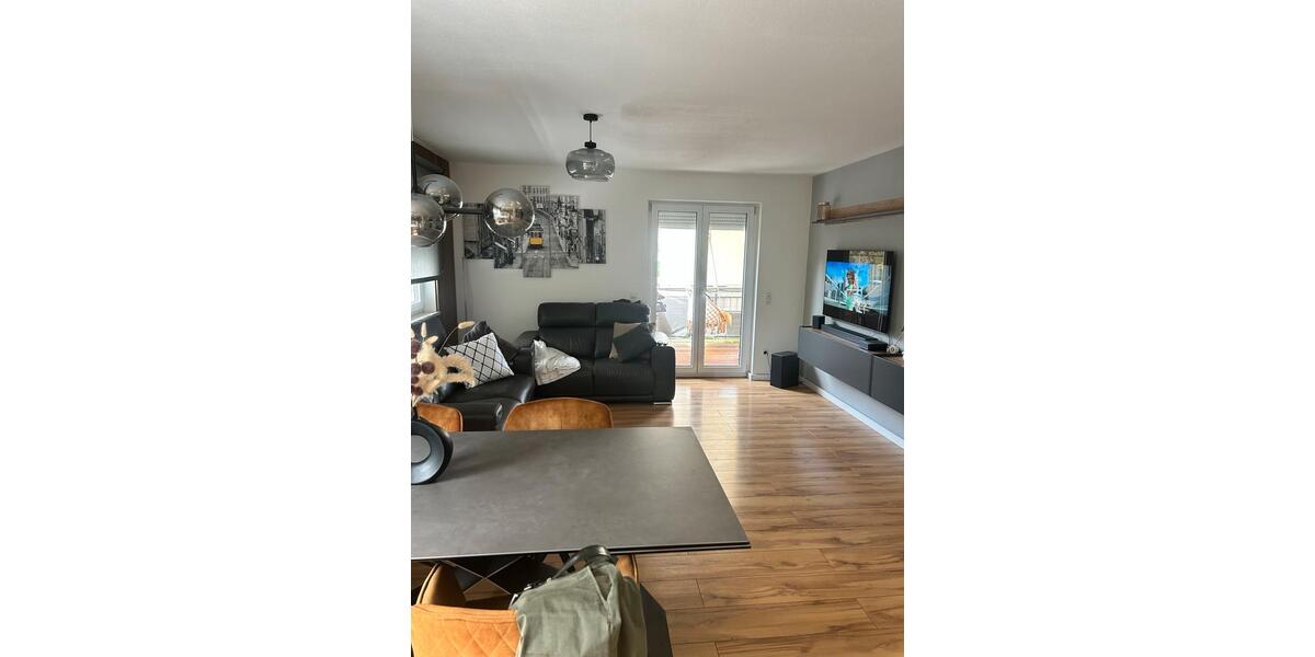 Etagenwohnung Fürstenfeldbruck - 3 Zimmer, 15 m&sup2;, 400&euro; | Angebot:24781178