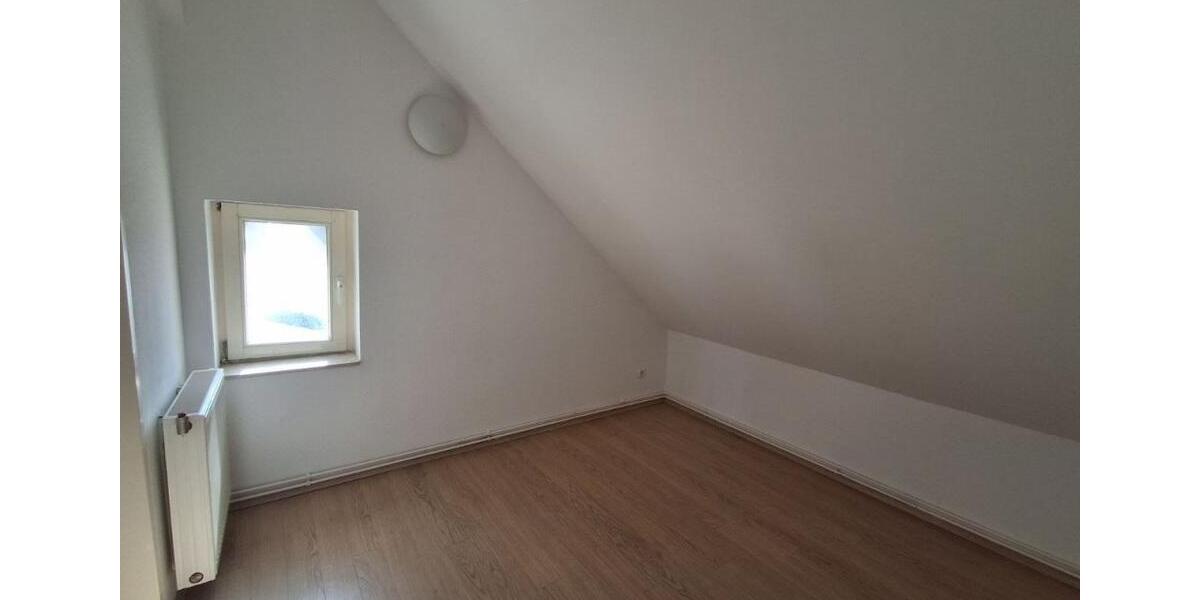 Dachgeschoßwohnung Chorin - 2.5 Zimmer, 42 m&sup2;, 420&euro; | Angebot:26266120