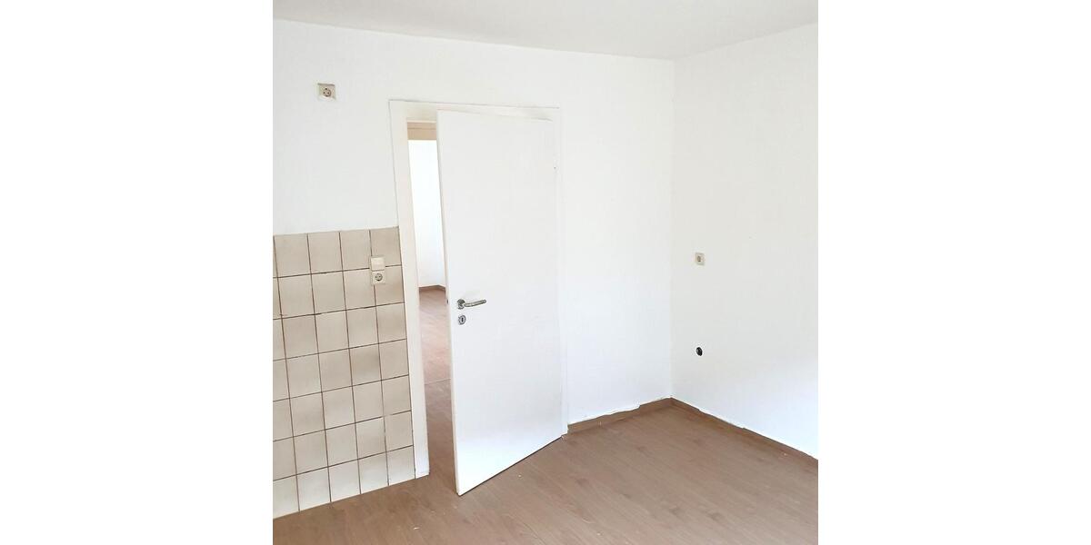 Etagenwohnung Bad Mergentheim - 4 Zimmer, 85 m&sup2;, 800&euro; | Angebot:25332641