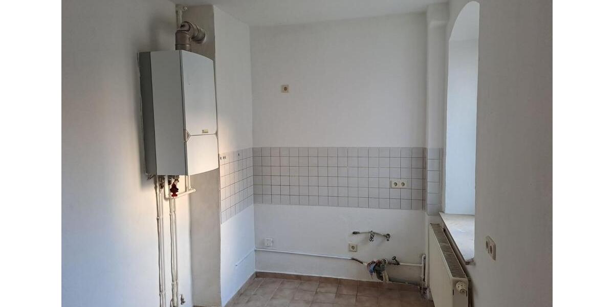Erdgeschoßwohnung Roßwein - 3 Zimmer, 75 m&sup2;, 335&euro; | Angebot:25902808