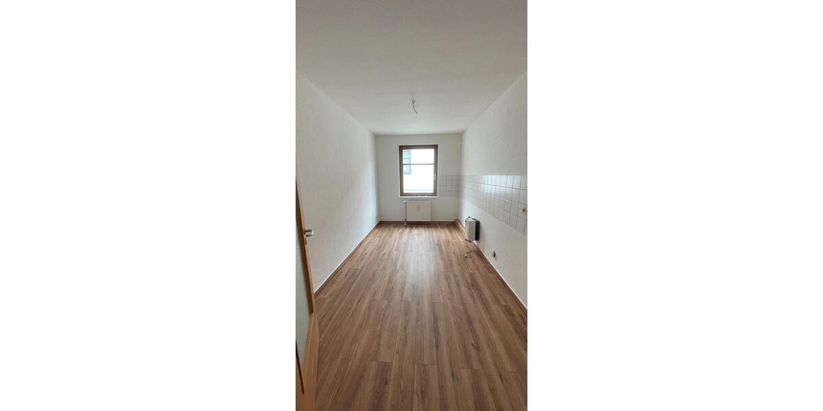 Etagenwohnung Blankenburg (Harz) - 3 Zimmer, 83 m&sup2;, 620&euro; | Angebot:26459500