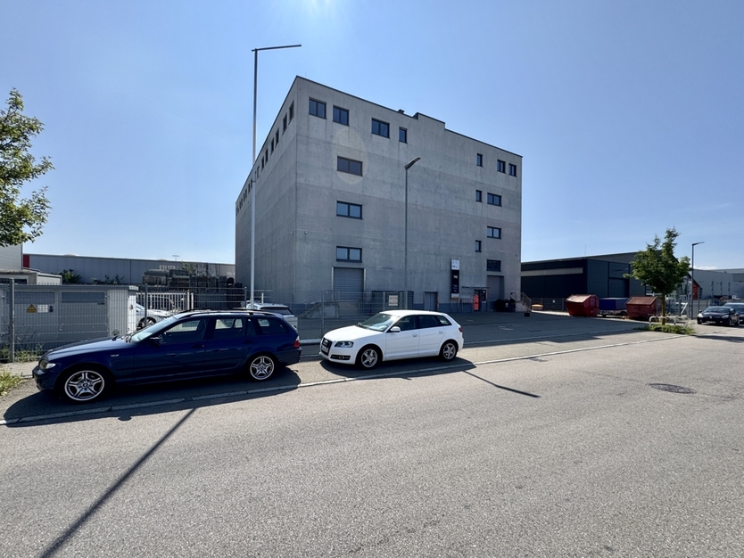 Lagerfläche ab sofort verfügbar - am Industrie- und Logistikstandort zimmer