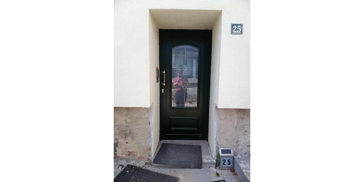 Etagenwohnung Nonnweiler - 2 Zimmer, 80 m&sup2;, 750&euro; | Angebot:24337931