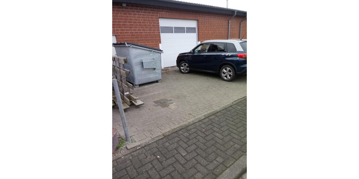 Werkhalle mit Büro im Gewerbegebiet Dernekamp zimmer