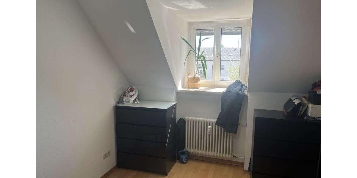 Dachgeschoßwohnung Karlsfeld - 2.5 Zimmer, 72 m&sup2;, 1.450&euro; | Angebot:26534796