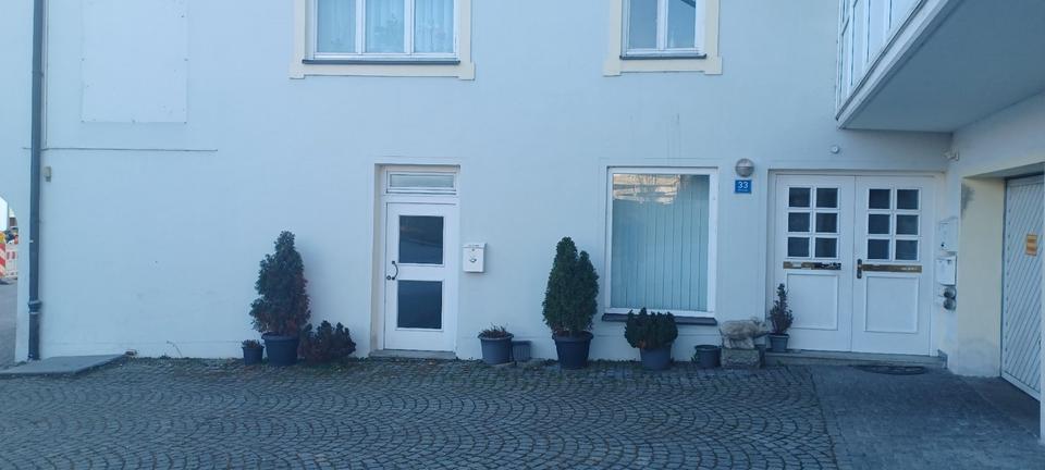 Gewerbeobjekt Gangkofen - 5 Zimmer, 390&euro; | Angebot:22956200