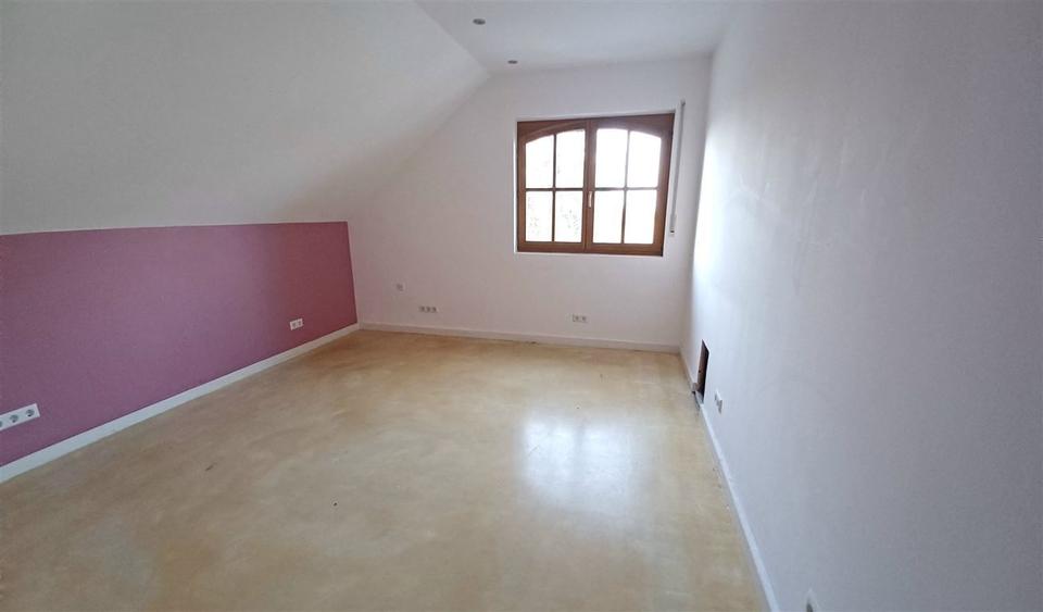 Etagenwohnung Kehl - 5 Zimmer, 200 m&sup2;, 1.800&euro; | Angebot:23846186