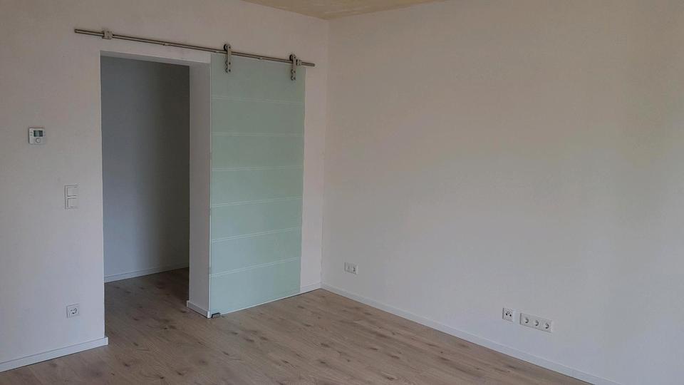 Etagenwohnung Leverkusen Bürrig - 2 Zimmer, 66 m&sup2;, 800&euro; | Angebot:25152081