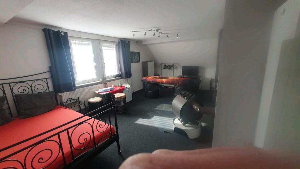Wohnen auf Zeit Hausen - 1 Zimmer, 28 m&sup2;, 25&euro; | Angebot:25588002