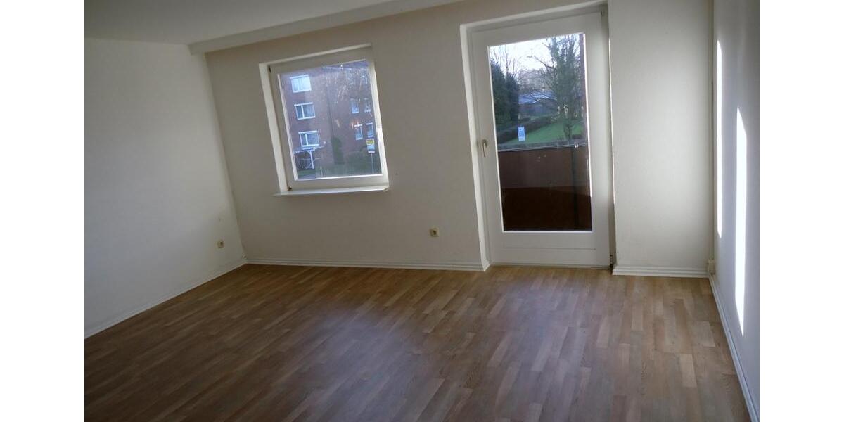 Etagenwohnung Brunsbüttel - 3 Zimmer, 69 m&sup2;, 520&euro; | Angebot:25057213