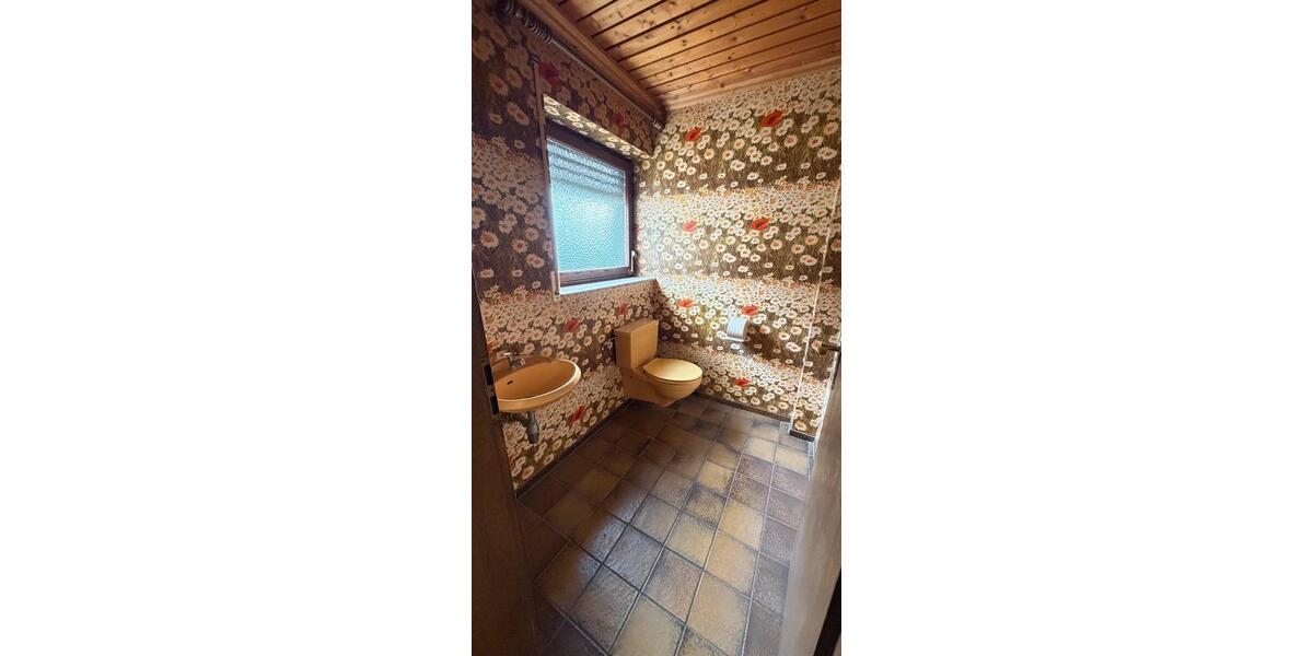 Einfamilienhaus Nagold - 3.5 Zimmer, 150 m&sup2;, 1.700&euro; | Angebot:24868944