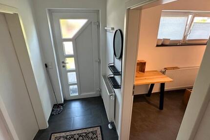 Mietwohnung 2 Zimmer Möbliert mit Terrasse zimmer
