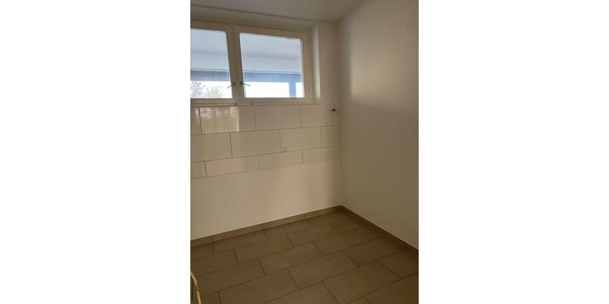 Etagenwohnung Karlsruhe Wettersbach - 3 Zimmer, 92 m&sup2;, 1.050&euro; | Angebot:25145373