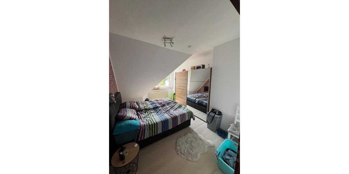 Dachgeschoßwohnung Stetten am kalten Markt - 4 Zimmer, 87 m&sup2;, 680&euro; | Angebot:24704741