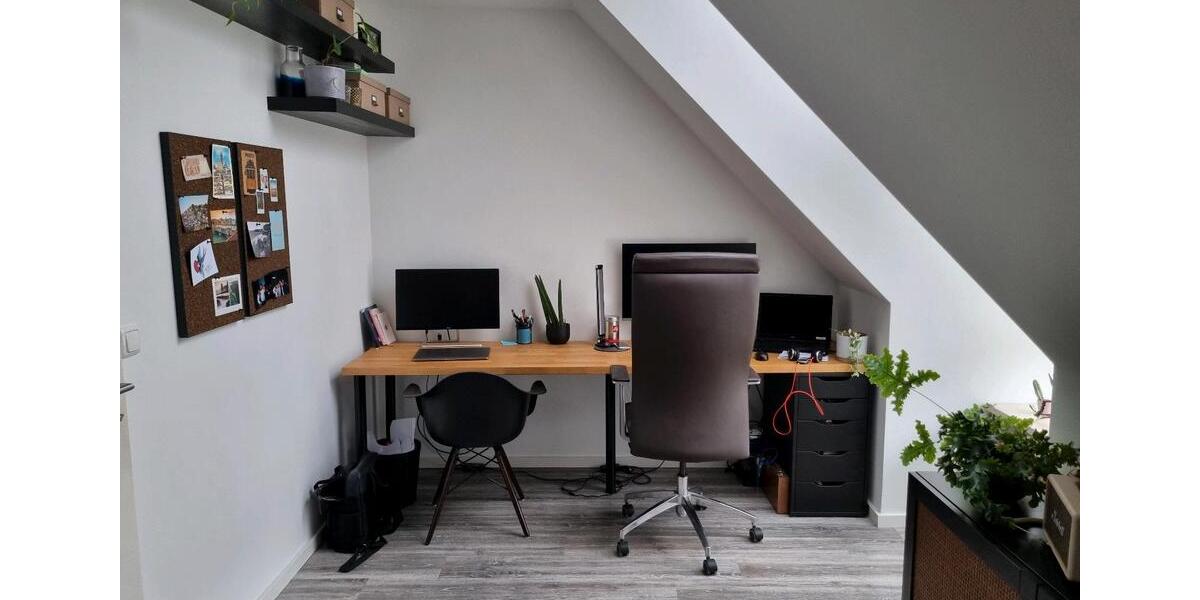 Dachgeschoßwohnung München Ludwigsvorstadt-Isarvorstadt - 3 Zimmer, 85 m&sup2;, 2.400&euro; | Angebot:25148445