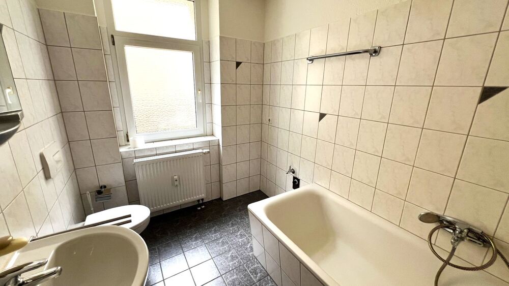 Neu renovierte 2-Zimmer Wohnung mit Einbauküche in Mittweida - Erdgeschoßwohnung Mittweida | Angebot:25899142