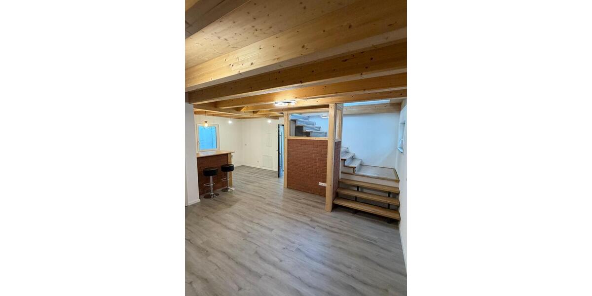 Einfamilienhaus Strullendorf - 6 Zimmer, 174 m&sup2;, 2.100&euro; | Angebot:26343556