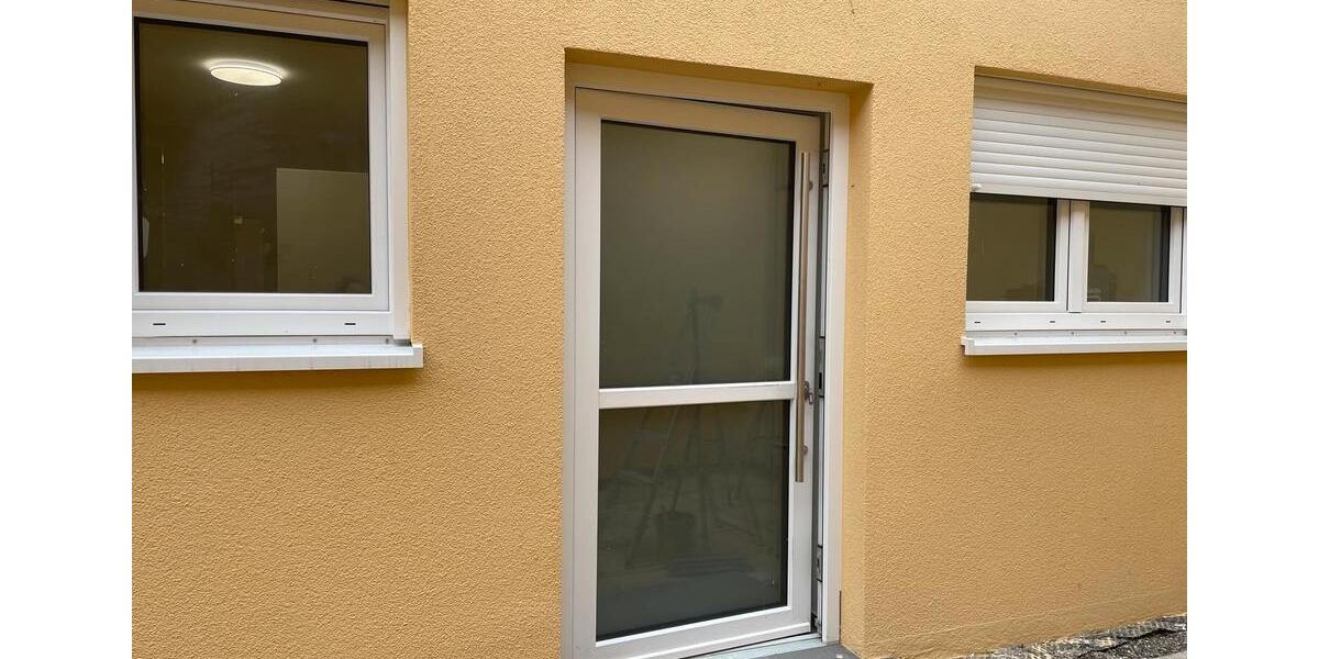 Erstbezug - 2 Zimmer Souterrain Wohnung 2 zimmer