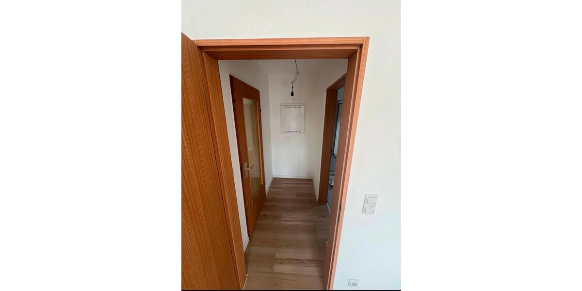 Etagenwohnung Dornburg - 3 Zimmer, 100 m&sup2;, 980&euro; | Angebot:24560246