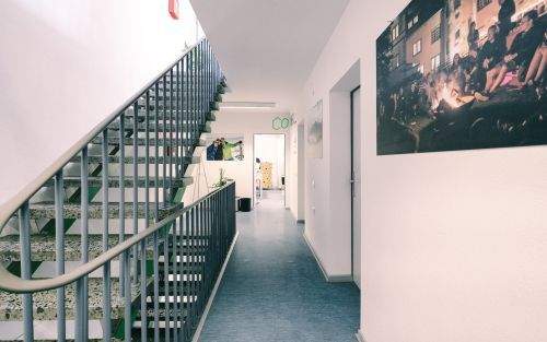 Renovierte Tuchfabrik in Aachen: Flexible Arbeitsplätze & Büroräume zimmer