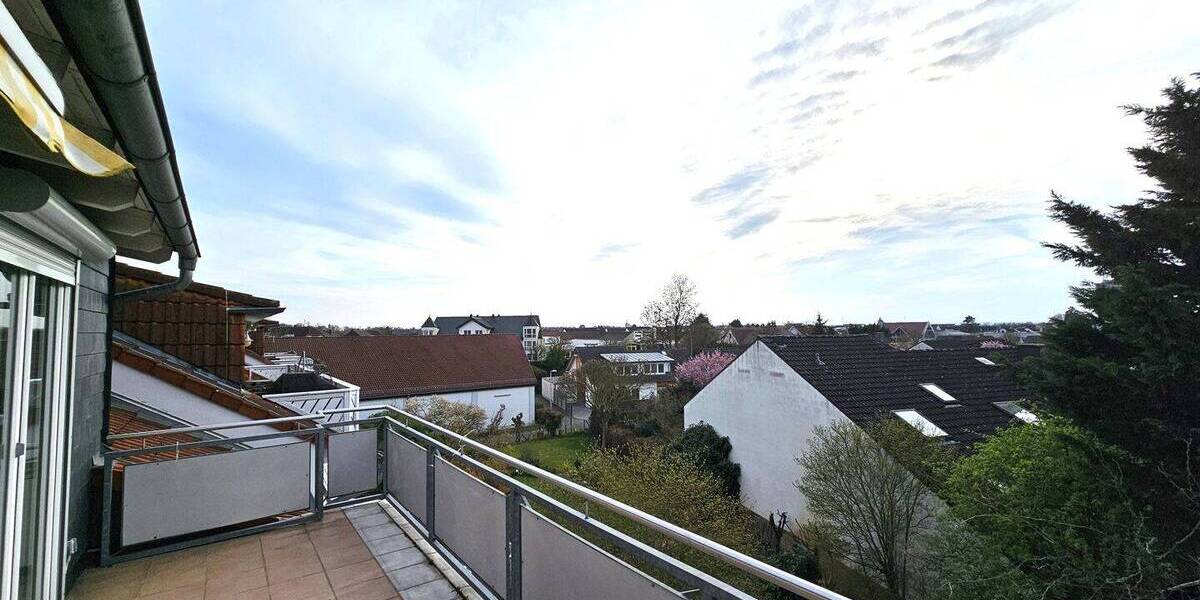 Etagenwohnung Rüsselsheim am Main Königstädten - 3 Zimmer, 125 m&sup2;, 1.250&euro; | Angebot:26155384