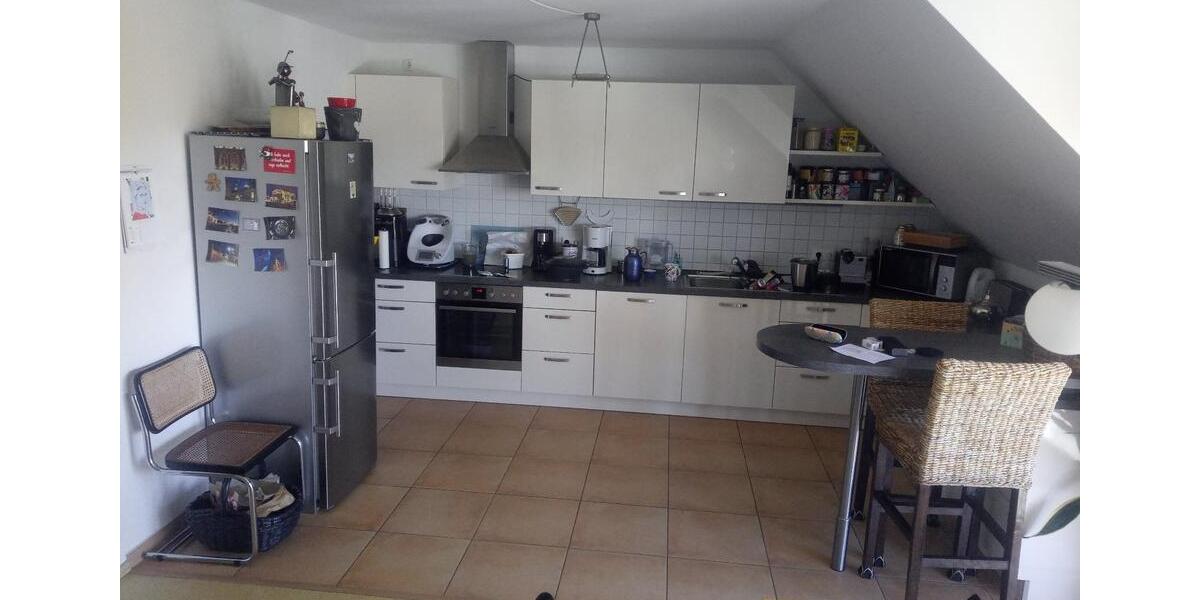 Dachgeschoßwohnung Runkel - 3 Zimmer, 105 m&sup2;, 1.365&euro; | Angebot:26041308