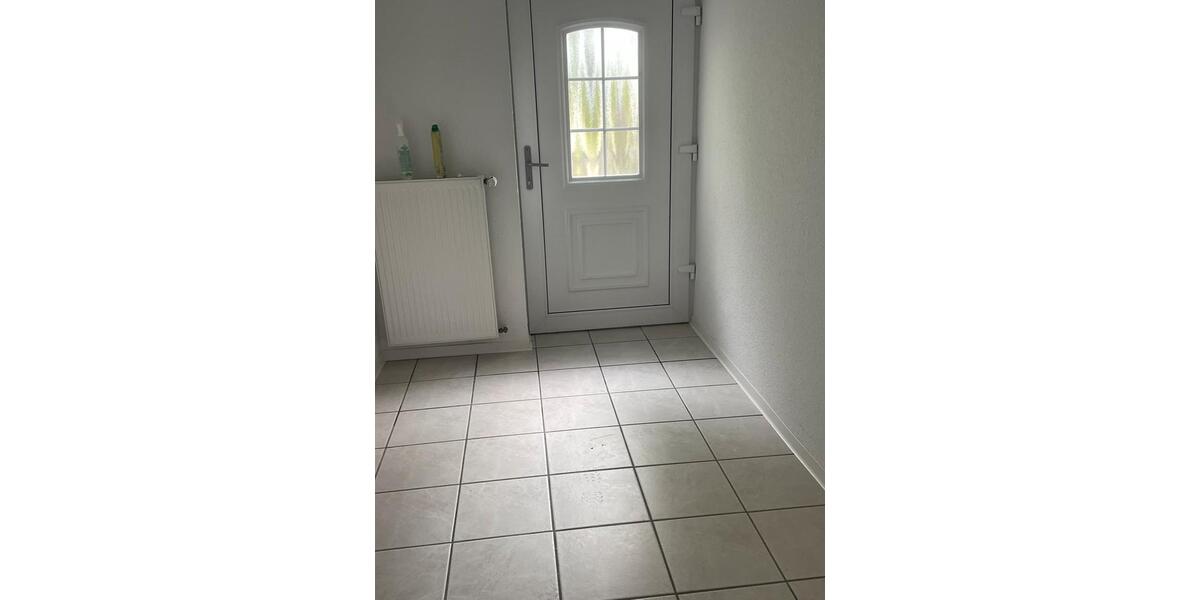 Etagenwohnung Friesoythe - 3 Zimmer, 140 m&sup2;, 900&euro; | Angebot:26498275