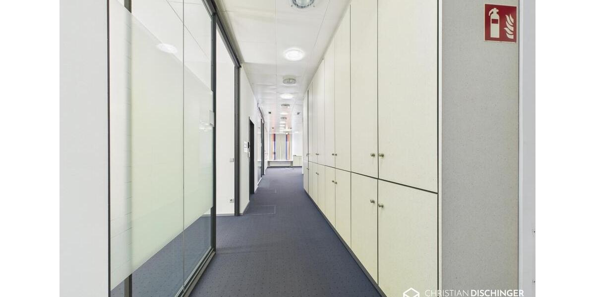 Gewerbeobjekt Regensburg Das Dörnberg - 4.700&euro; | Angebot:23305673