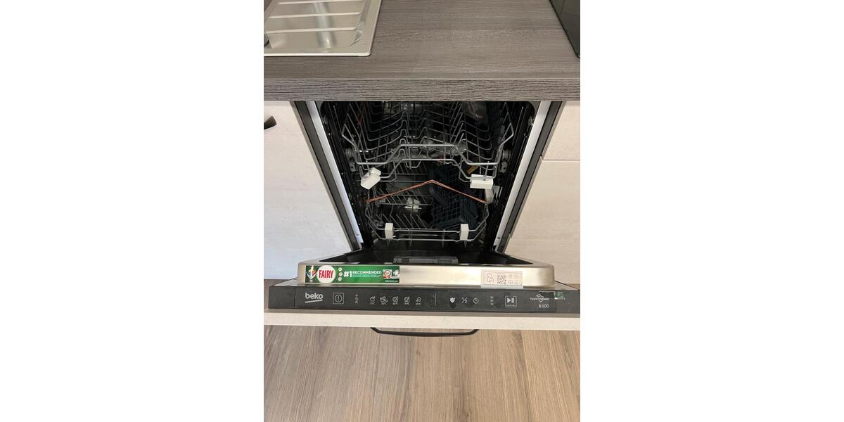 Dachgeschoßwohnung Stuttgart Zuffenhausen - 3 Zimmer, 67 m&sup2;, 1.200&euro; | Angebot:26640273