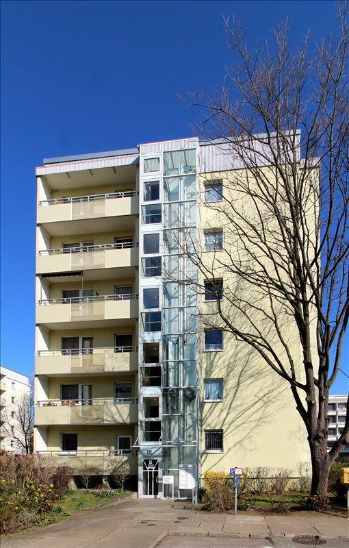 2 Raum - Wohnung mit Balkon